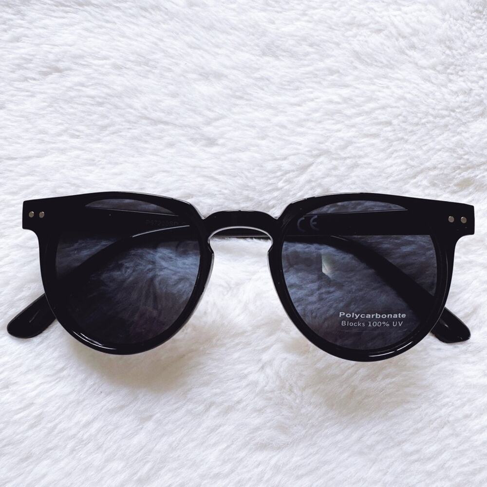 Pablo Black Round Sunglasses